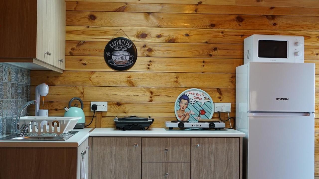 Happy Glamping Cy Villa Agios Theodoros ภายนอก รูปภาพ